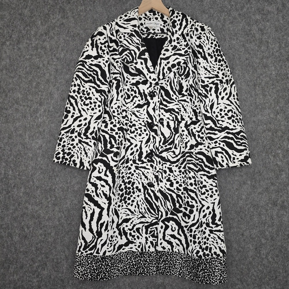 Andre Oliver‎ Coat Womens 10 Black White Animal Print Mid Length Button Textured